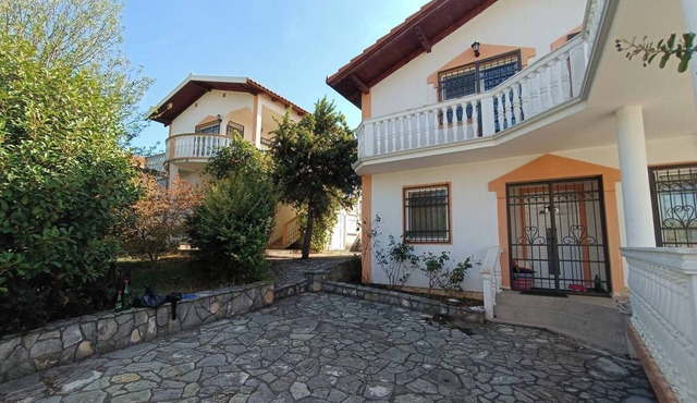 Two houses with sea view