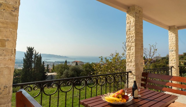 Uphill Glavanovic Villa
