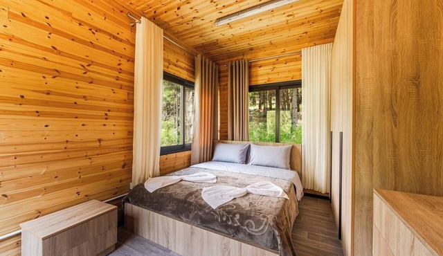 Valley Cabin | Bogë Nature Retreat by PikHost in Bogë