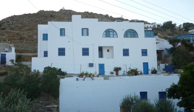 Vasilis Place Ιos in Ios Chora