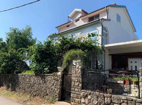 Vila Alexandria