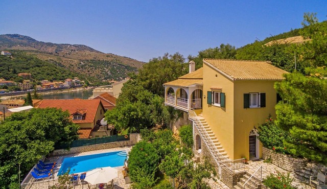Villa Angela by Villa Plus