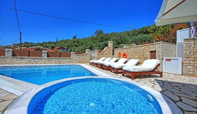 Villa Angie – Vacation villa with private pool on Corfu, Greece