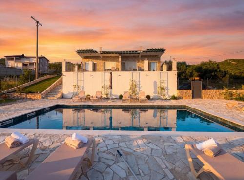 Villa Aurea Luxury Sunset with Pool