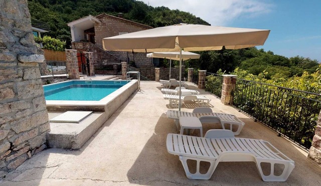 Villa Azure Sky - 3 Bedroom Villa