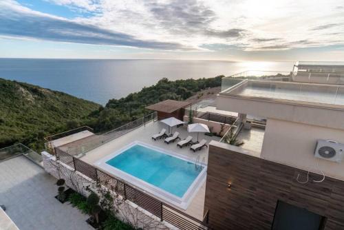 Villa Bianca – Private Pool & Sea View in Krimovica, Budva Riviera