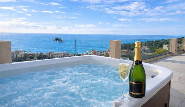 Villa Blue Vista - sea view and whirlpool