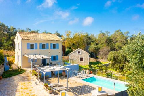Villa Constadina Large Private Pool AC WiFi