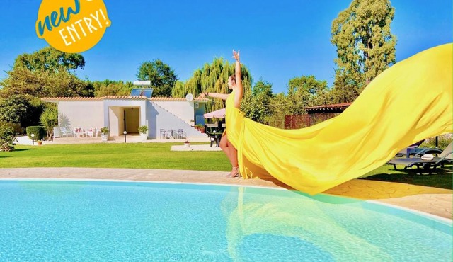 Villa Dafni with private pool by DadoVillas