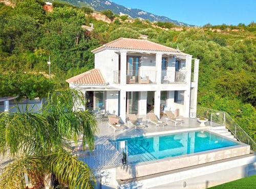 Villa Effi Lourdata