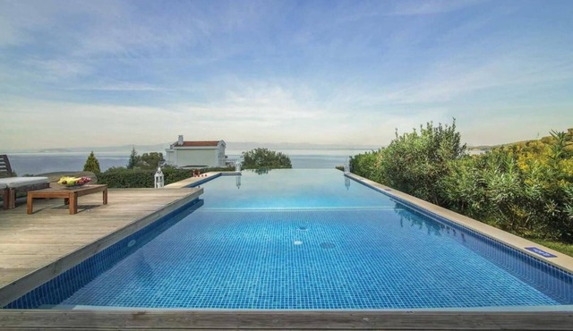 Villa Ekavi by Fantasia Villas