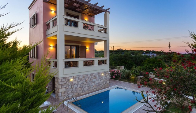 Villa Flabellina with pool in Rethymno