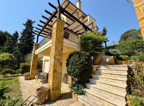 Villa Harmony in Paleo Tsifliki