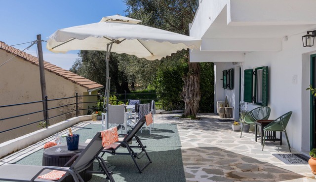 Villa Luminosa by Corfuescapes