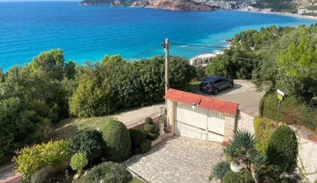 Villa Maja - Holiday home