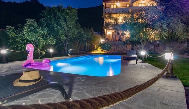 Villa Marco Polo with swimming pool