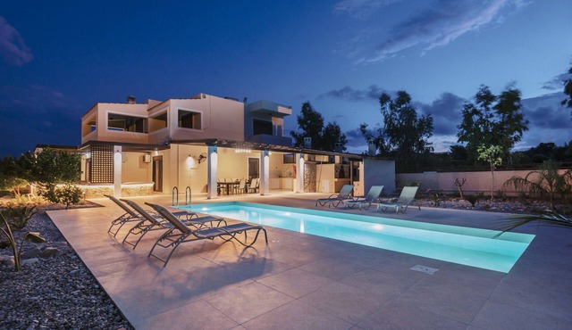 Villa Maribia with Private pool, situaded in Gennadi