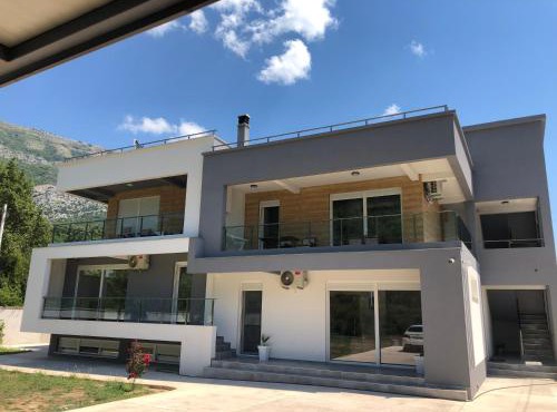 Villa MERKURY