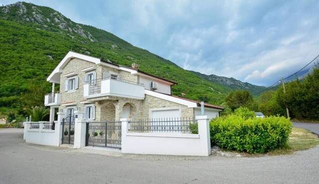 Villa Morinj