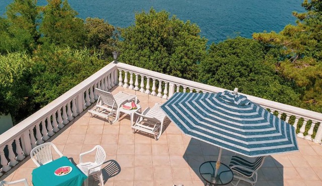Villa Rose