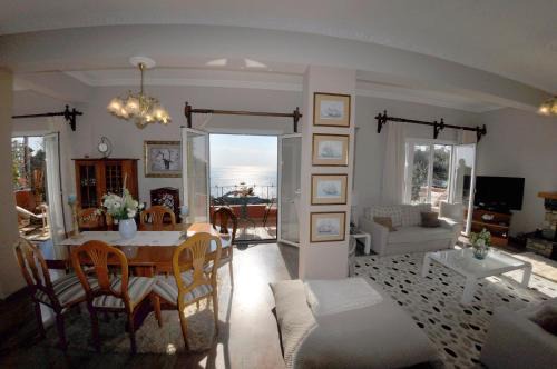 Villa Tango