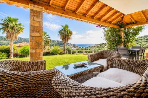 Villa Thaleora