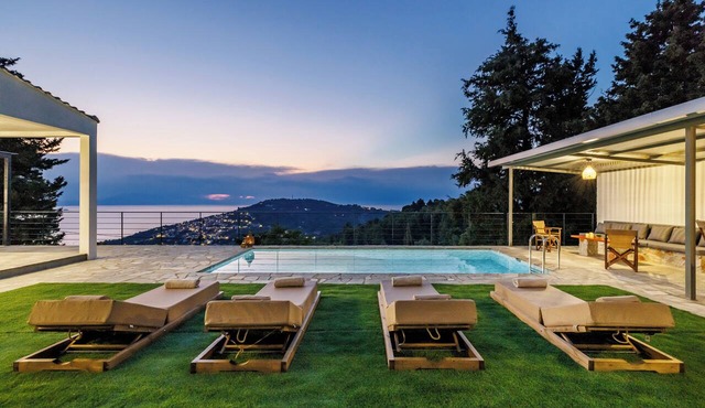 Villa Theofilos-Country pool villa-3 bedrooms-wifi-sunset & sea view