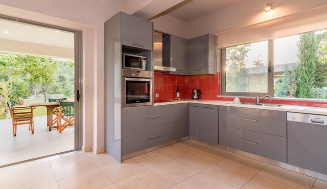 Villa Verano - Spacious 5-bdr & 5-bth Villa