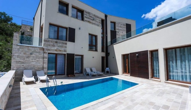 Villa with private beach first line