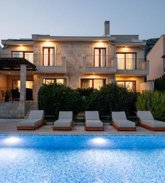 Villa Zen Port