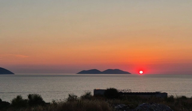 Vlora Sunset Apartment