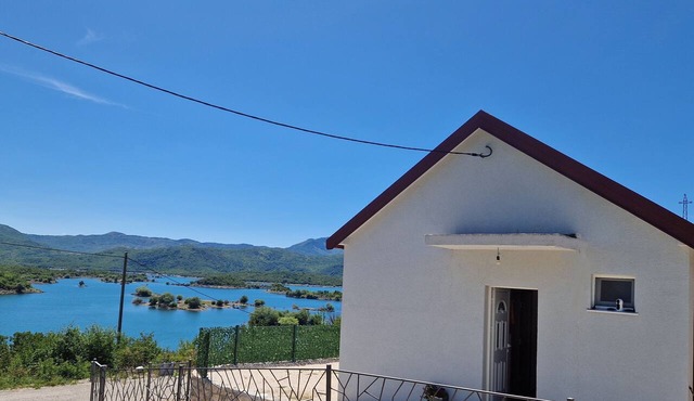 Vuković house - Lake View & Nature in Nikšić Municipality