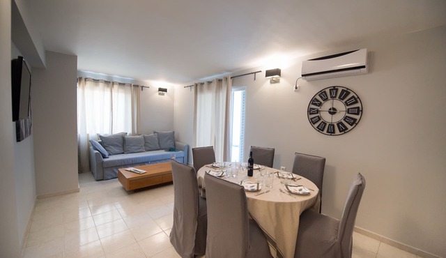 Well located 2BR apartment in Lefkada