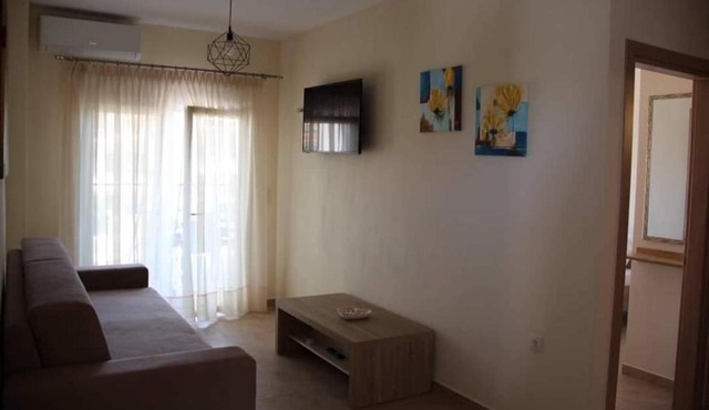 Xanthiotis Apartments