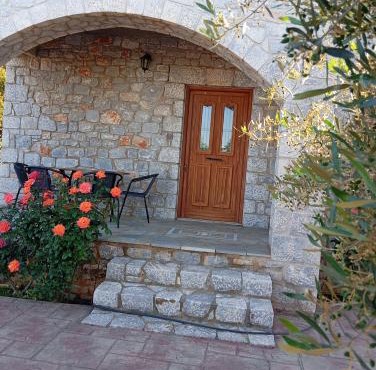 Xifias Stonehouse