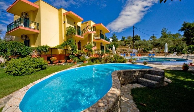 Zako Apartments