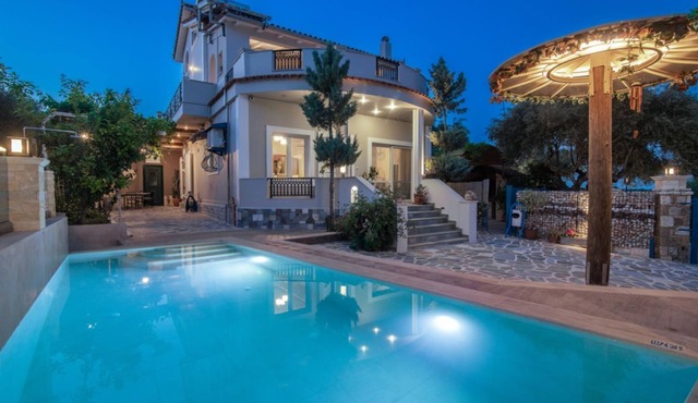 Zamor Family Villa 1!