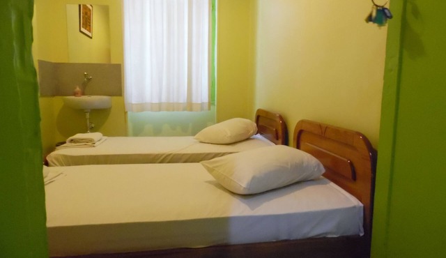 Zeus Hostel in Athens