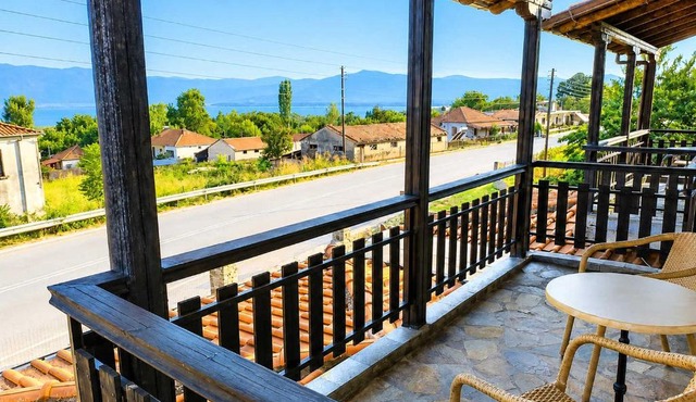 Zidoron Rooms - Peaceful Retreat at Lake Kerkini in Sintiki