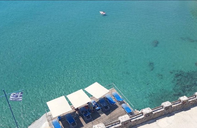 Aegina Beachfront Twin - Argo Seaside Stays in Agia Marina