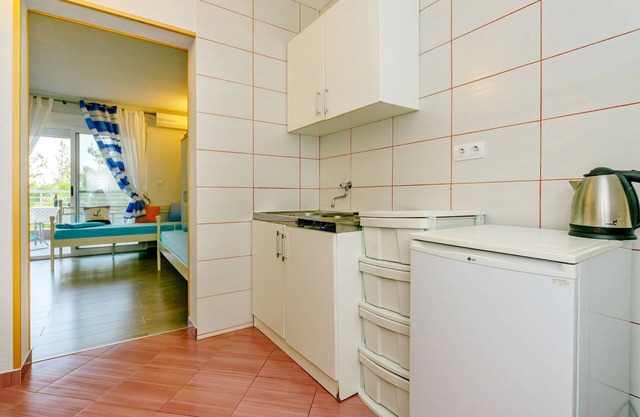 Ferienwohnung Sutomore Für Personen 