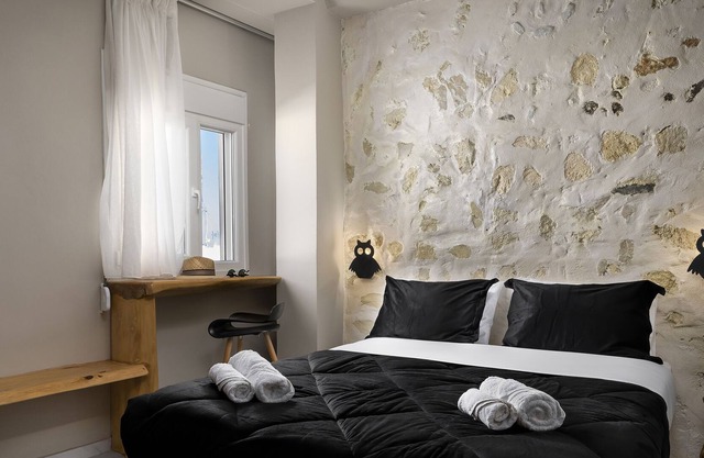 Charming twin hotel's room in Rethymno in Rethymno