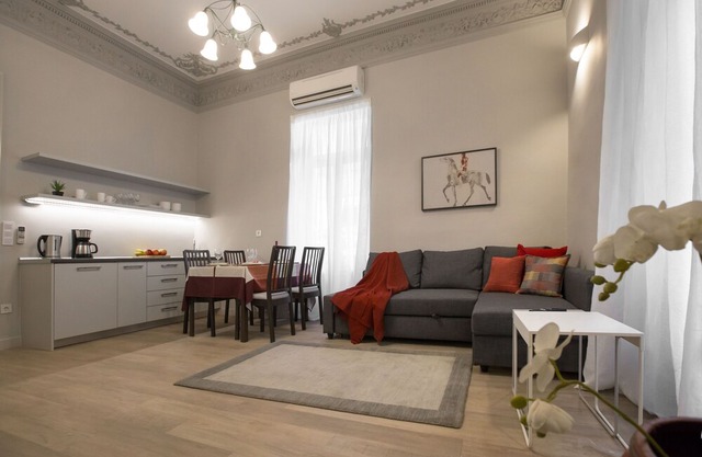 Sophisticated apartment in Syntagma in Athina