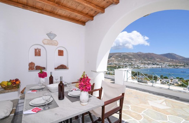 Villa with stunning sea view in Livadia