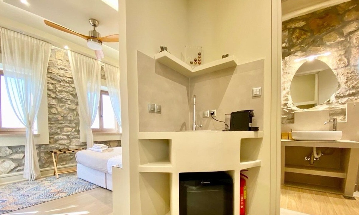Ermionida House | Villasonboard Rock Villa 3bed Jacuzzi Seaside