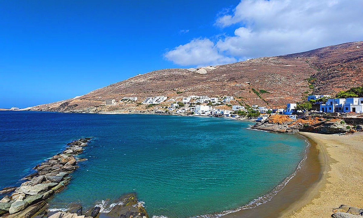Agios Sostis House | Spacious Seaside House with Superb Aegean View near the Beach