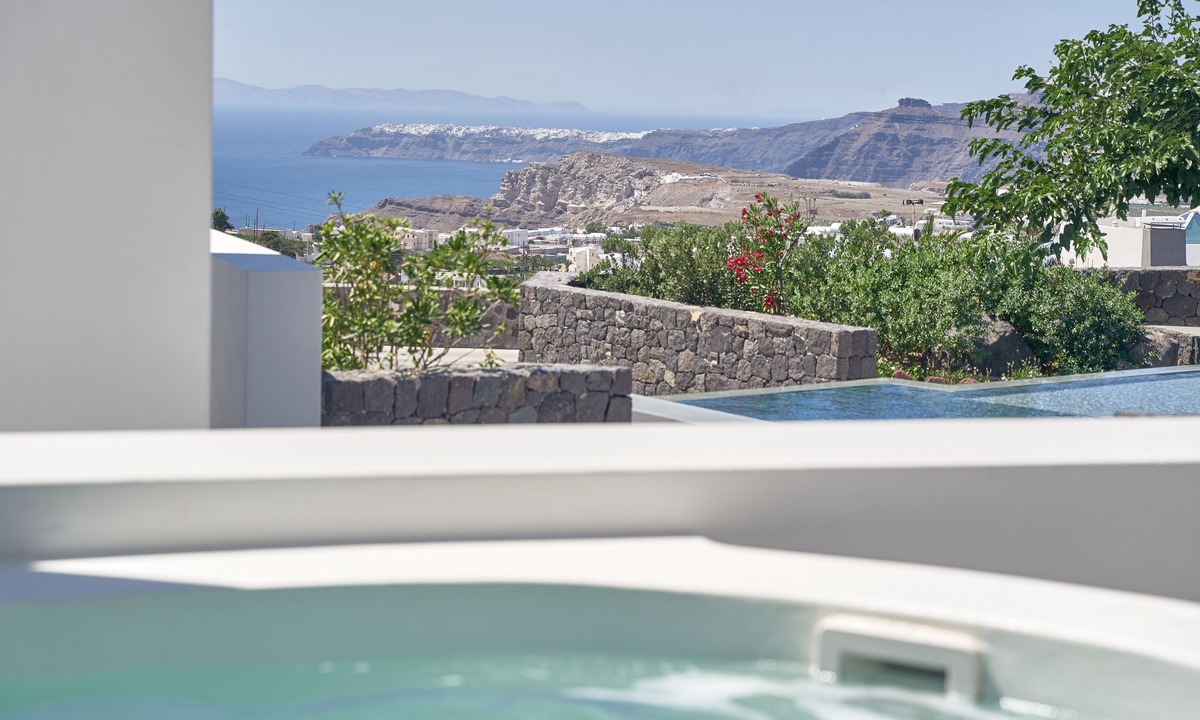 Pyrgos House | Nova Luxury Suites