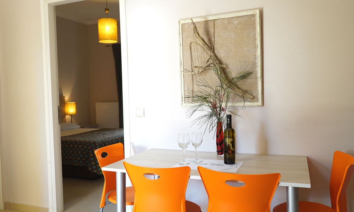 Danilia Hotel | Spiti Nikos