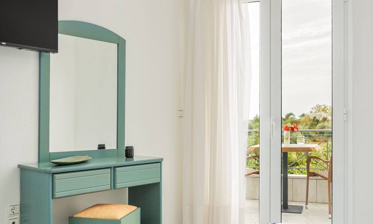 Lygia Apartment | Staikos