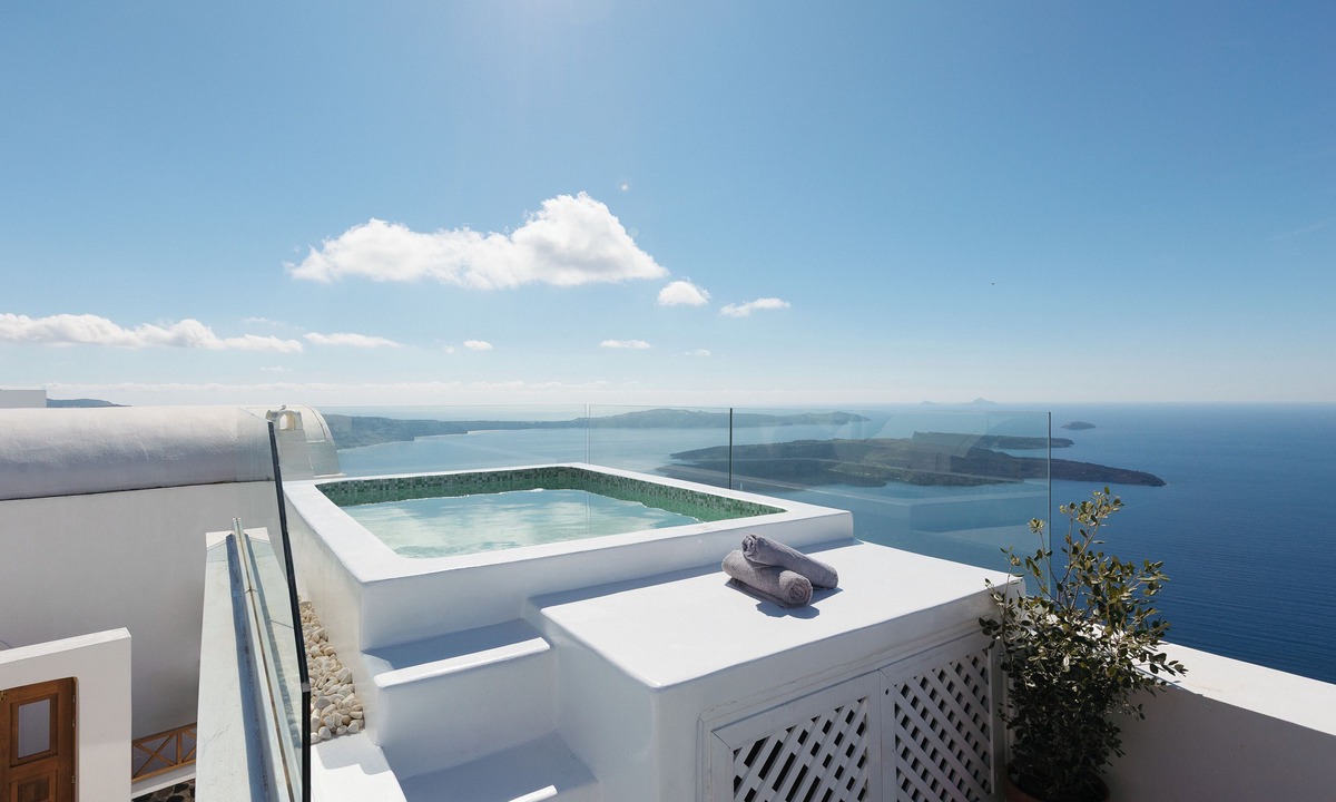 Imerovigli Villa | Ocean Caldera View Villa by Dalmyra Estate